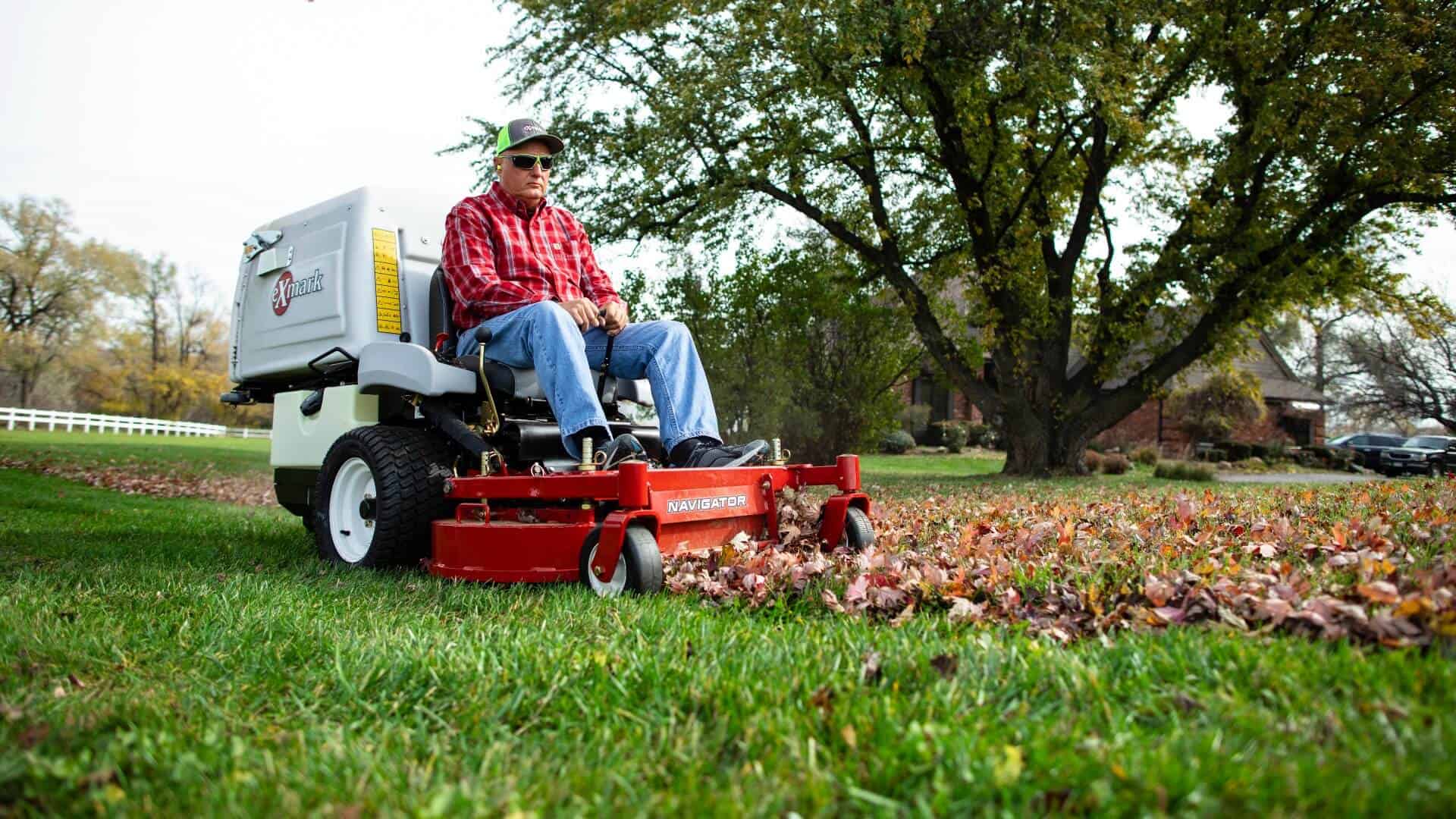 Exmark Navigator used to bag or mulch fall leaves