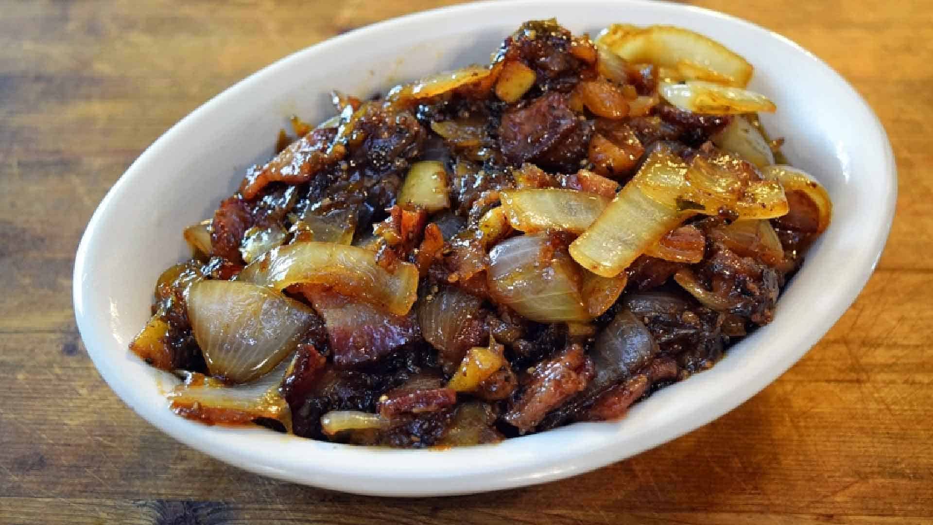 Bowl of jalapeno-bacon jam.