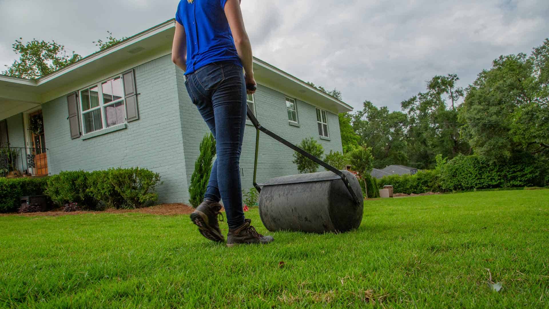 The Proper Steps To Lay Sod In Your Yard - Exmark's Backyard Life